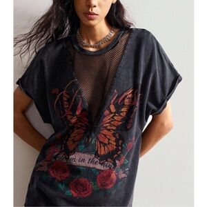 COUTURE GYPSY Black Vneck short sleeve Unique T shirt Cutouts w mesh inserts